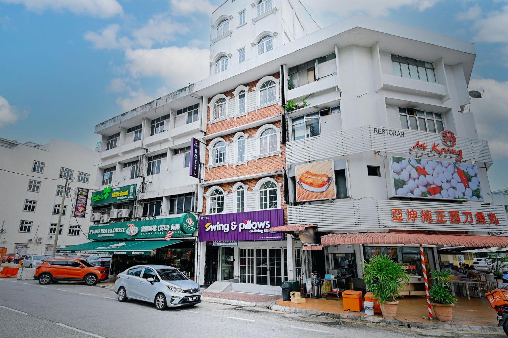 Swing & Pillows - Jalan Changkat Thambi Dollah קואלה לומפור מראה חיצוני תמונה